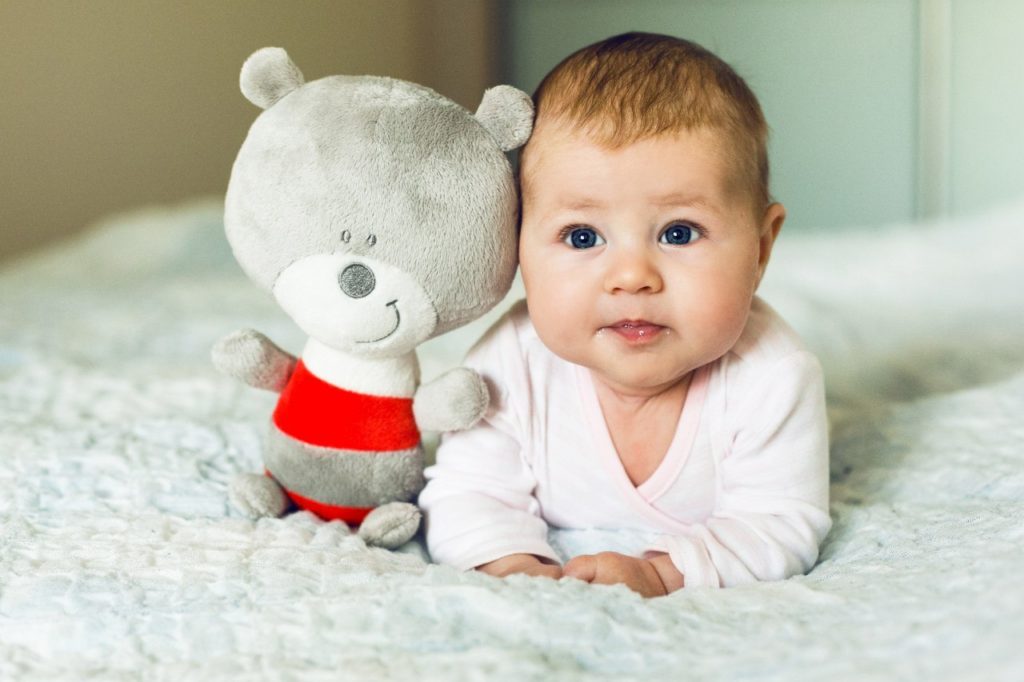 Как успокоить ребенка в первые три месяца?