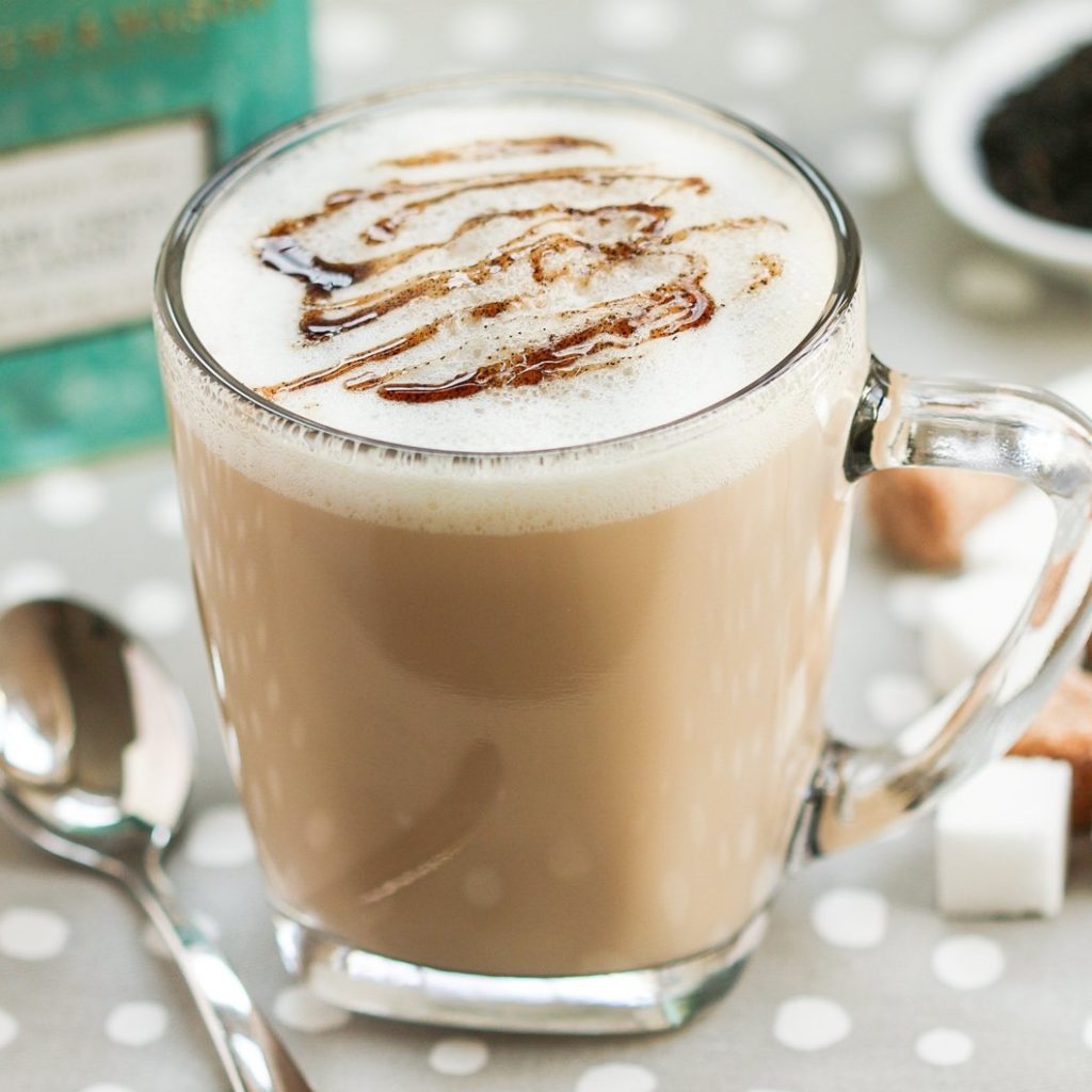 Как приготовить чайный латте?