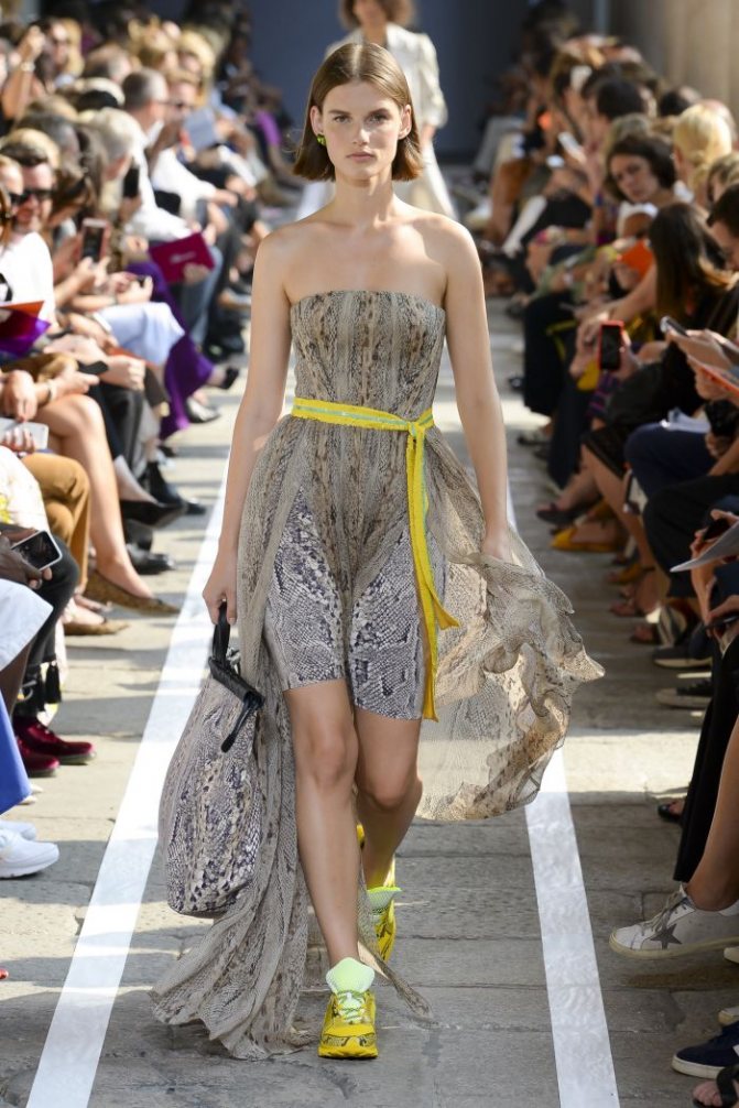 Модная одежда 2019